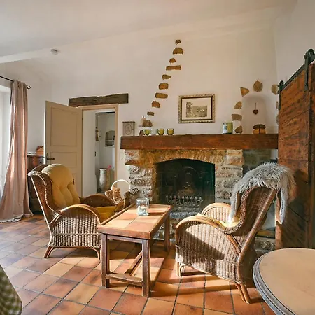 3 Bedroom Stunning In * La Vernarede